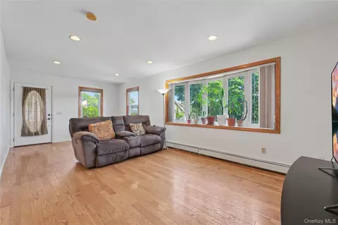 Living - 684 Marion Ave, Peekskill, NY 10566 photo 1 of 2