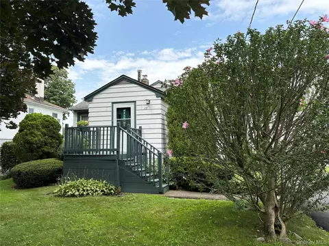 17 Sheridan Ave, Ramapo, NY 10974