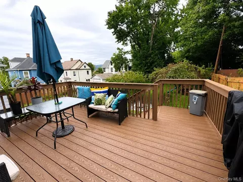 Exterior - 312 Bay St, Peekskill, NY 10566 photo 4 of 4