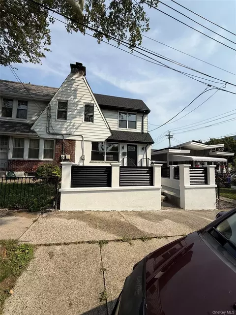 2273 Cincinnatus Ave, New York, NY 10473