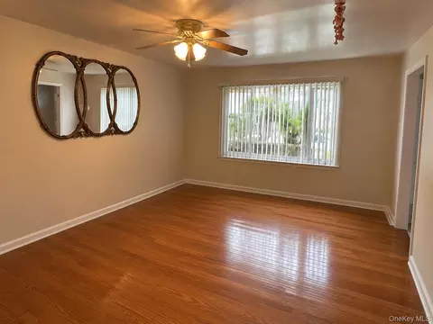179-21 143rd Ave, Jamaica, NY 11434