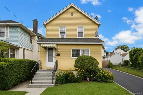 95 Homestead Pl, New Rochelle, NY 10801