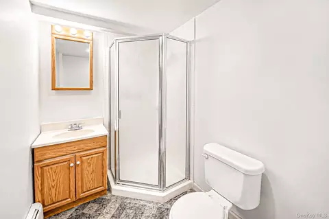 Bath - 35 E 6th St, Patchogue, NY 11772 photo 3 of 3