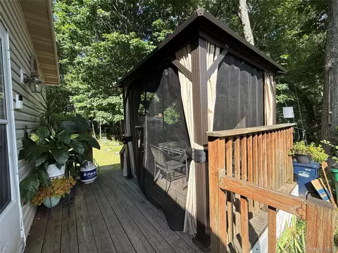 Exterior - 39 Depew Park, Wallkill, NY 12589 photo 4 of 7