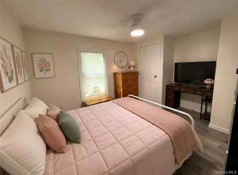 Bedroom - 39 Depew Park, Wallkill, NY 12589 photo 5 of 5