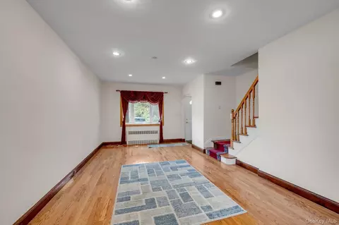 Living - 13835 64th Ave, Flushing, NY 11367 photo 2 of 3