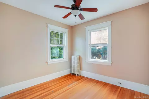 Bedroom - 170 Hooker Ave, Poughkeepsie, NY 12603 photo 3 of 8