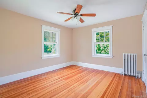 Bedroom - 170 Hooker Ave, Poughkeepsie, NY 12603 photo 5 of 8
