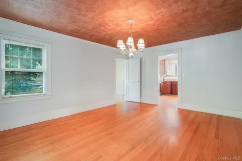 Dining - 170 Hooker Ave, Poughkeepsie, NY 12603 photo 1 of 1