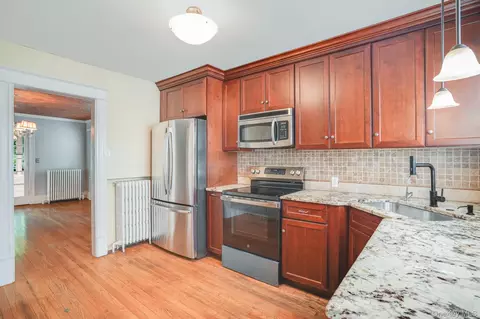 Kitchen - 170 Hooker Ave, Poughkeepsie, NY 12603 photo 2 of 2