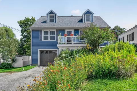 18 Thompson Ave, Cortlandt, NY 10520