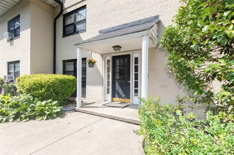 1263 California Rd #2R, Eastchester, NY 10709