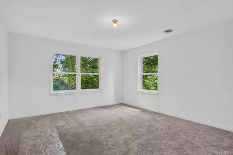 Bedroom - 1 Hulse St, Wallkill, NY 10940 photo 4 of 12