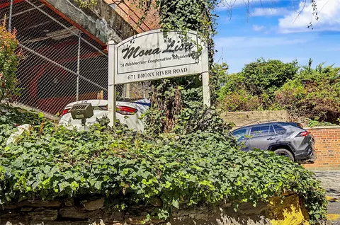 671 Bronx River Rd #6K, Yonkers, NY 10704