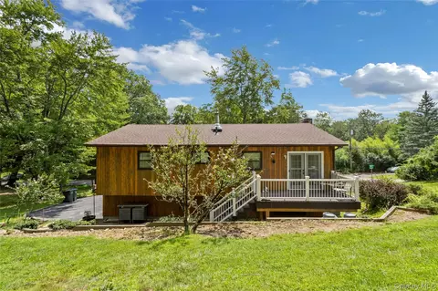 Exterior - 74 Heaton Rd, Monroe, NY 10950 photo 4 of 4