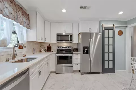 Kitchen - 74 Heaton Rd, Monroe, NY 10950 photo 1 of 2