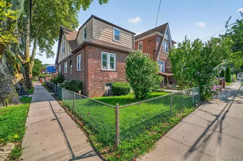 2400 Morgan Ave, New York, NY 10469