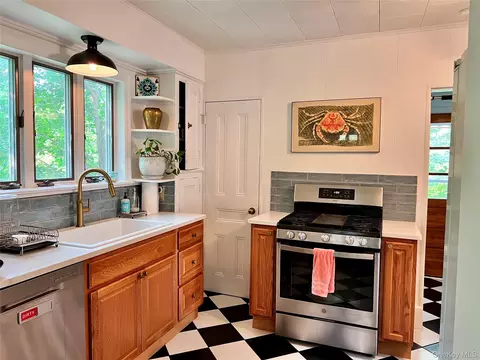 Kitchen - 304 Union Ave, Peekskill, NY 10566 photo 1 of 2