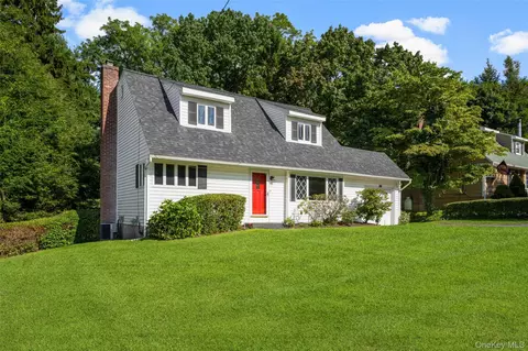 127 Rita Dr, Cortlandt, NY 10567