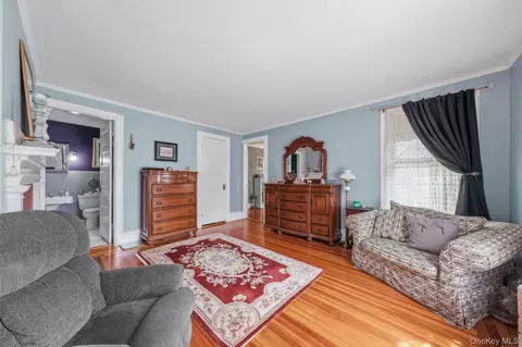 Bedroom - 83 Hooker Ave, Poughkeepsie, NY 12601 photo 4 of 6