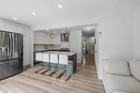 Kitchen - 18 Alan Rd, Ramapo, NY 10977 photo 5 of 6