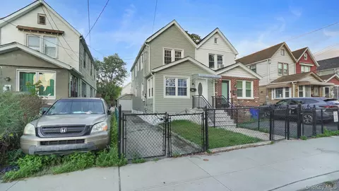 117-21 201st Pl, New York, NY 11412
