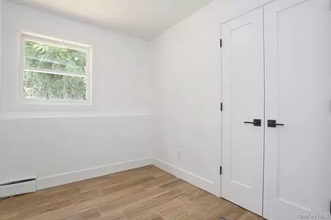 Bedroom - 38 Singer Ave, Ramapo, NY 10977 photo 6 of 7