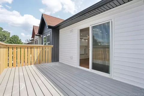 Exterior - 38 Singer Ave, Ramapo, NY 10977 photo 3 of 5