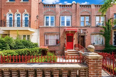 1130 58th St, Brooklyn, NY 11219