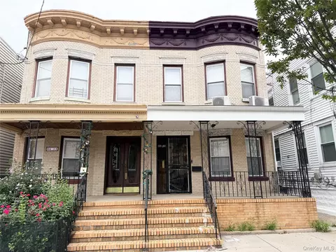 8615 88th Ave, New York, NY 11421