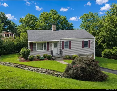 2014 Allan Ave, Yorktown, NY 10598
