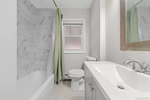 Bath - 20 Dewitt St, Valley Stream, NY 11580 photo 1 of 2