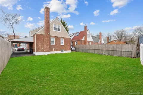 Exterior - 20 Dewitt St, Valley Stream, NY 11580 photo 2 of 2