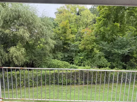 Other - 1840 Crompond Rd #3B4, Peekskill, NY 10566 photo 2 of 6