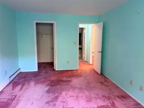 Bedroom - 1840 Crompond Rd #3B4, Peekskill, NY 10566 photo 2 of 2