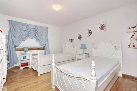Bedroom - 1 Morris Rd, Ramapo, NY 10977 photo 5 of 6