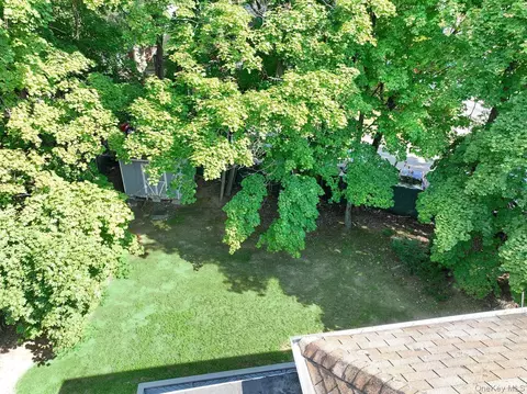 Exterior - 1 Morris Rd, Ramapo, NY 10977 photo 9 of 9