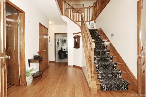 Entry Way - 1 Morris Rd, Ramapo, NY 10977 photo 1 of 4