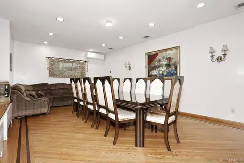 Dining - 1 Morris Rd, Ramapo, NY 10977 photo 2 of 3