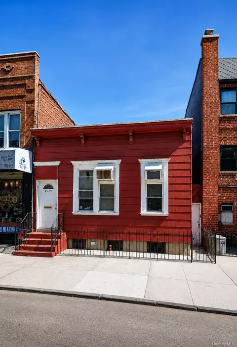 4505 Broadway, New York, NY 11103
