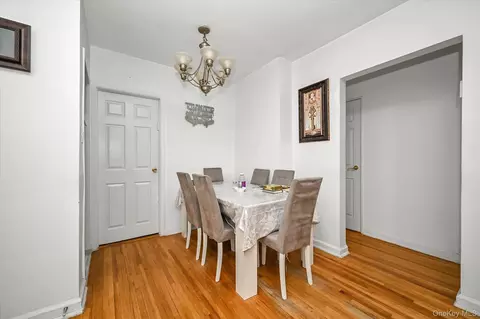 Dining - 144-24 72nd Ave #45B, Flushing, NY 11367 photo 1 of 1