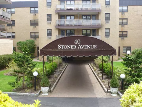 40 Stoner Ave #2F, North Hempstead, NY 11021