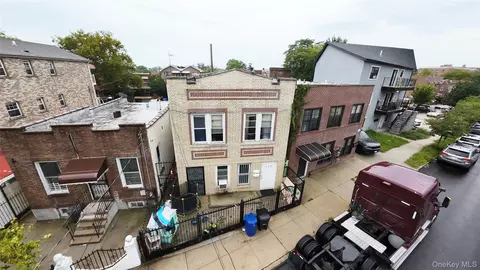 942 Tilden St, New York, NY 10469