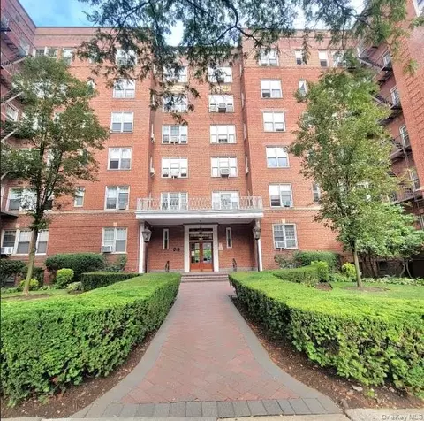 68-37 108th St #6H, New York, NY 11375