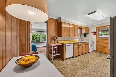 Kitchen - 755 Hoover Ave, Peekskill, NY 10566 photo 1 of 3