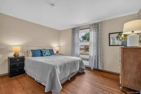 Bedroom - 755 Hoover Ave, Peekskill, NY 10566 photo 3 of 5
