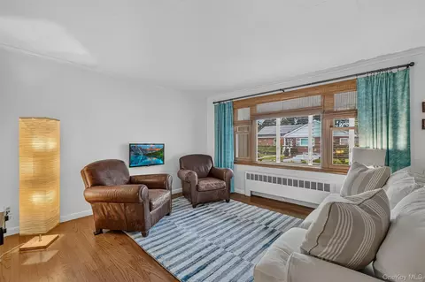 Living - 755 Hoover Ave, Peekskill, NY 10566 photo 3 of 3