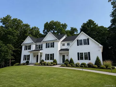 800 Sleepy Hollow Rd, Mount Pleasant, NY 10510