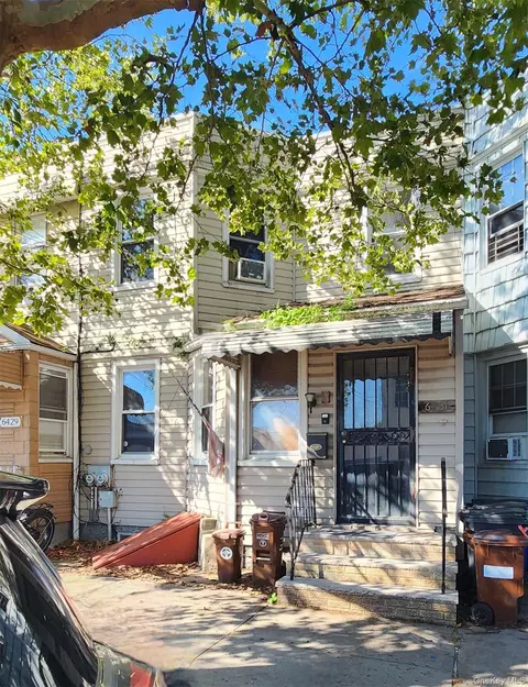6431 Admiral Ave, New York, NY 11379