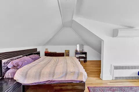 Bedroom - 64 E Roe Blvd, Brookhaven, NY 11788 photo 6 of 6